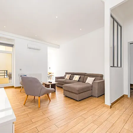 Jardin Des Muses - 2 Pieces - Parking Carre D'or Apartman