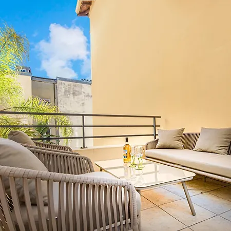 Apartman Jardin Des Muses - 2 Pieces - Parking Carre D'or