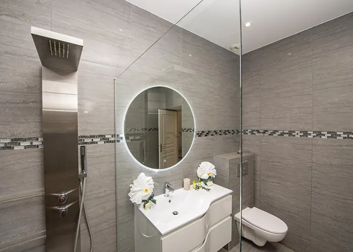 Apartamento Jardin Des Muses - 2 Pieces - Parking Carré D'or *