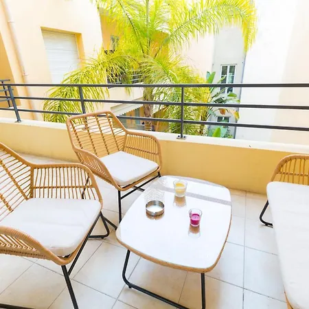 Jardin Des Muses - 2 Pieces - Parking Carre D'or Lägenhet