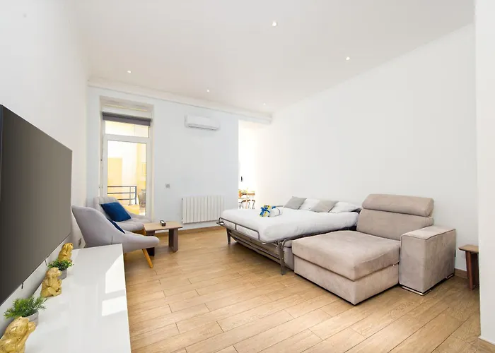 Jardin Des Muses - 2 Pieces - Parking Carre D'or Menton